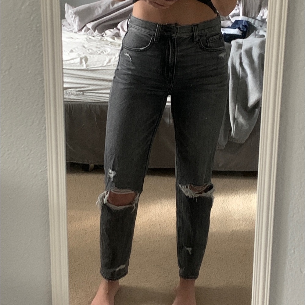 American Eagle Mom Jeans- Black 4L